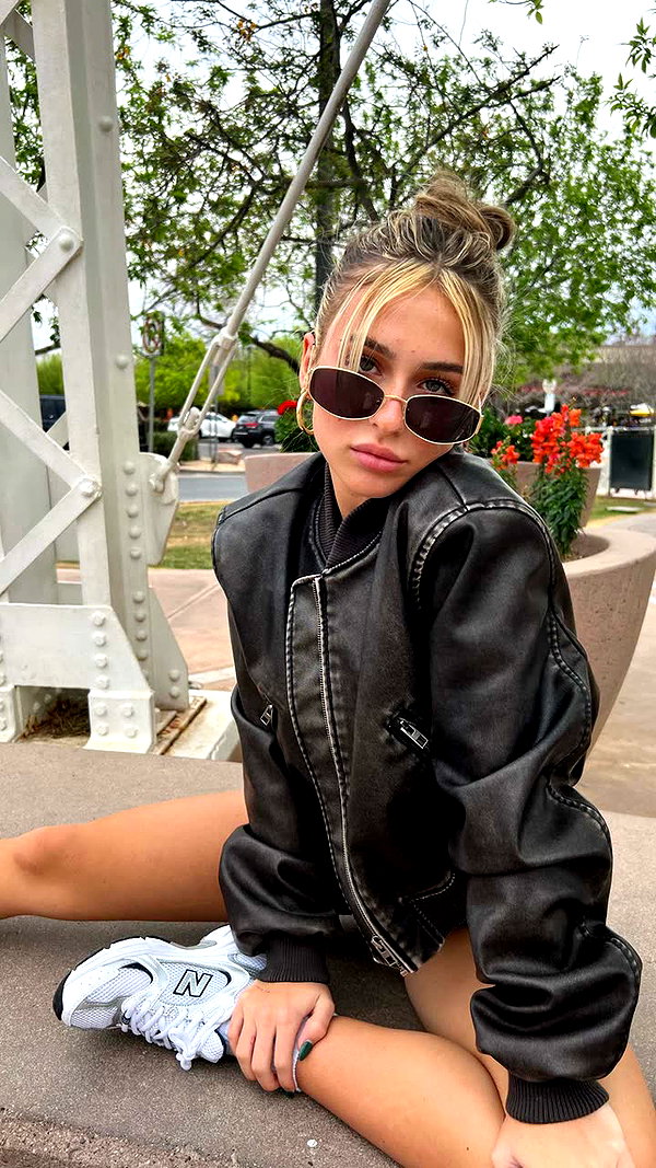 rileysaurage snapchat image archive image