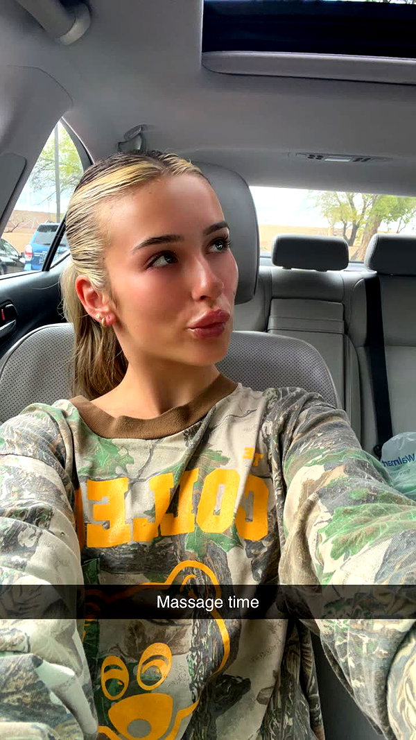 rileysaurage snapchat image archive image
