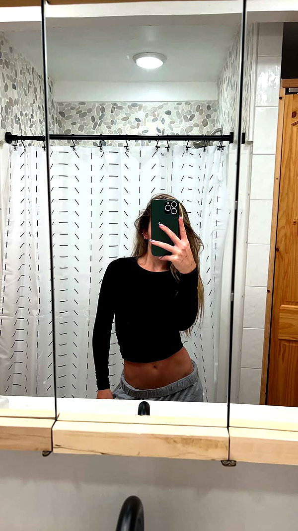 rileysaurage snapchat image archive image