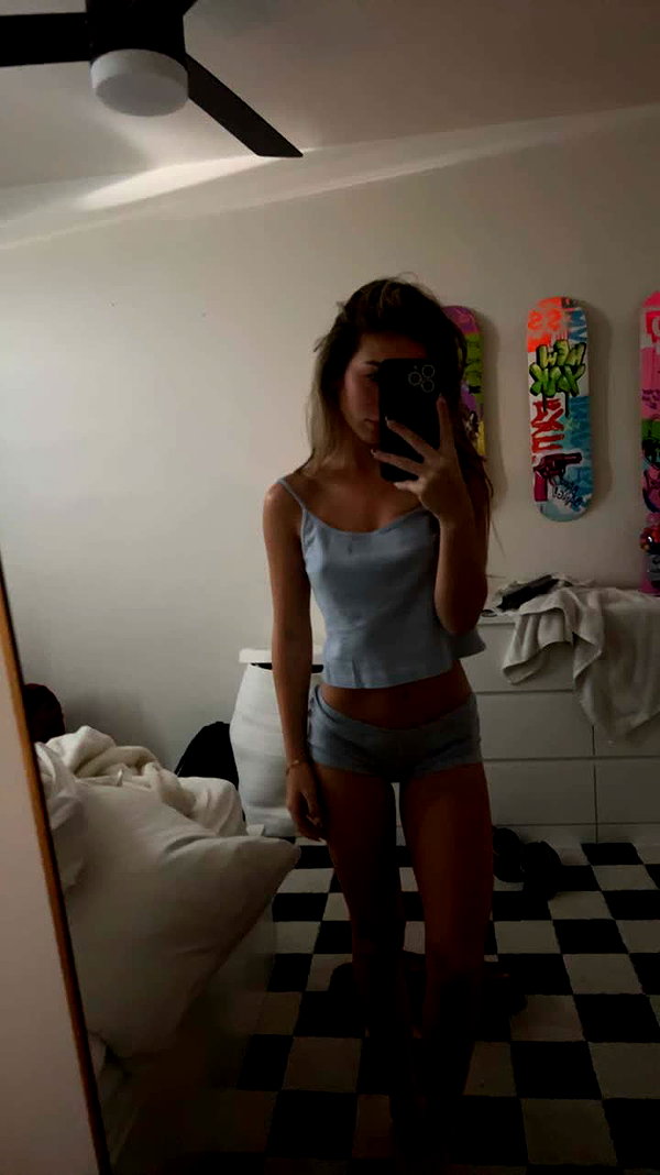 rileysaurage snapchat image archive image