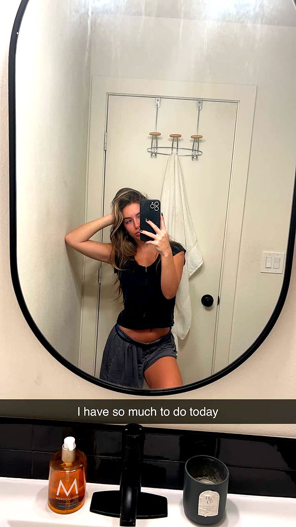 rileysaurage snapchat image archive image