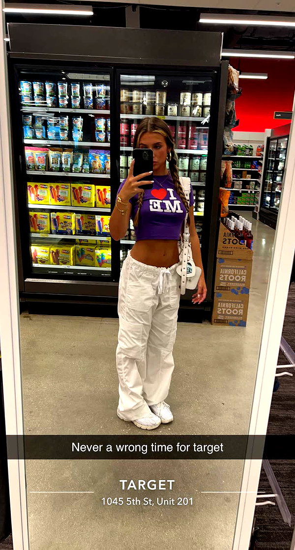 rileysaurage snapchat image archive image