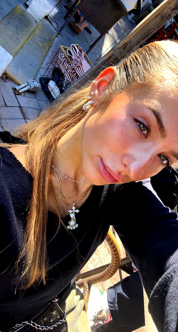 rileysaurage snapchat image archive image