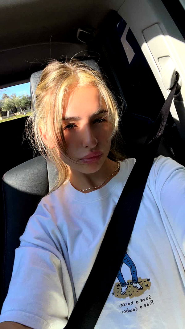 rileysaurage snapchat image archive image