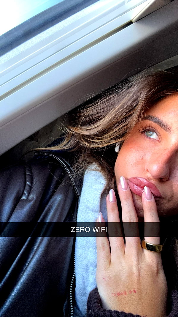 rileysaurage snapchat image archive image