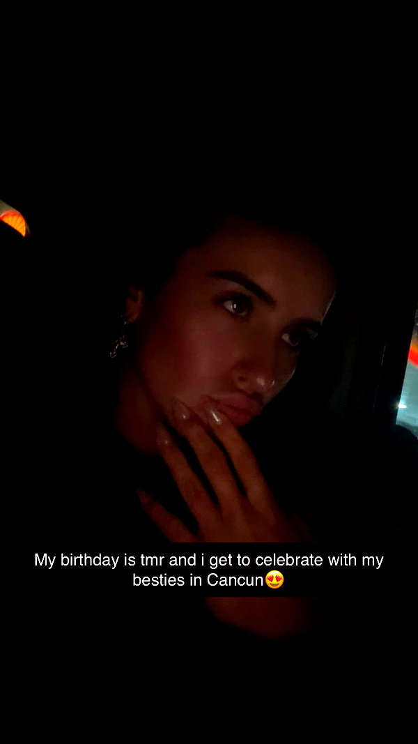 rileysaurage snapchat image archive image