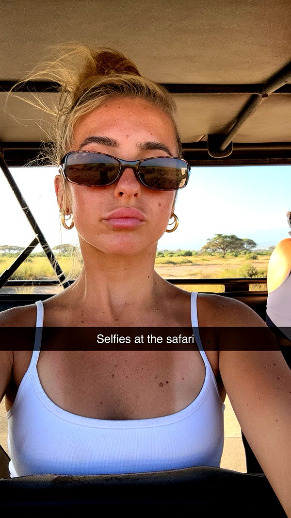 rileysaurage snapchat image archive image