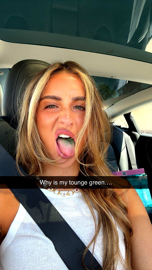 rileysaurage snapchat image archive image