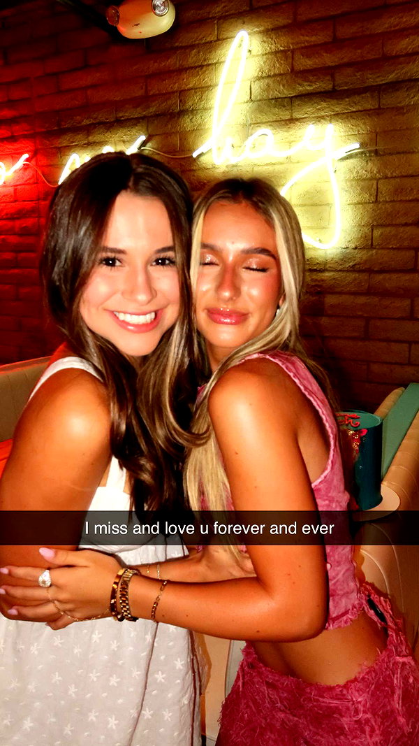 rileysaurage snapchat image archive image