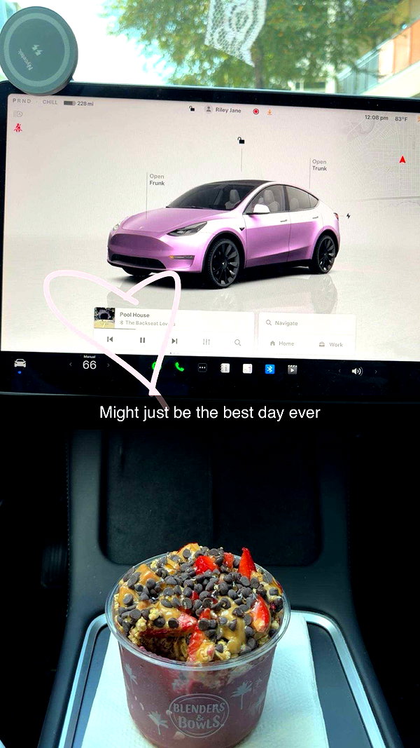 rileysaurage snapchat image archive image