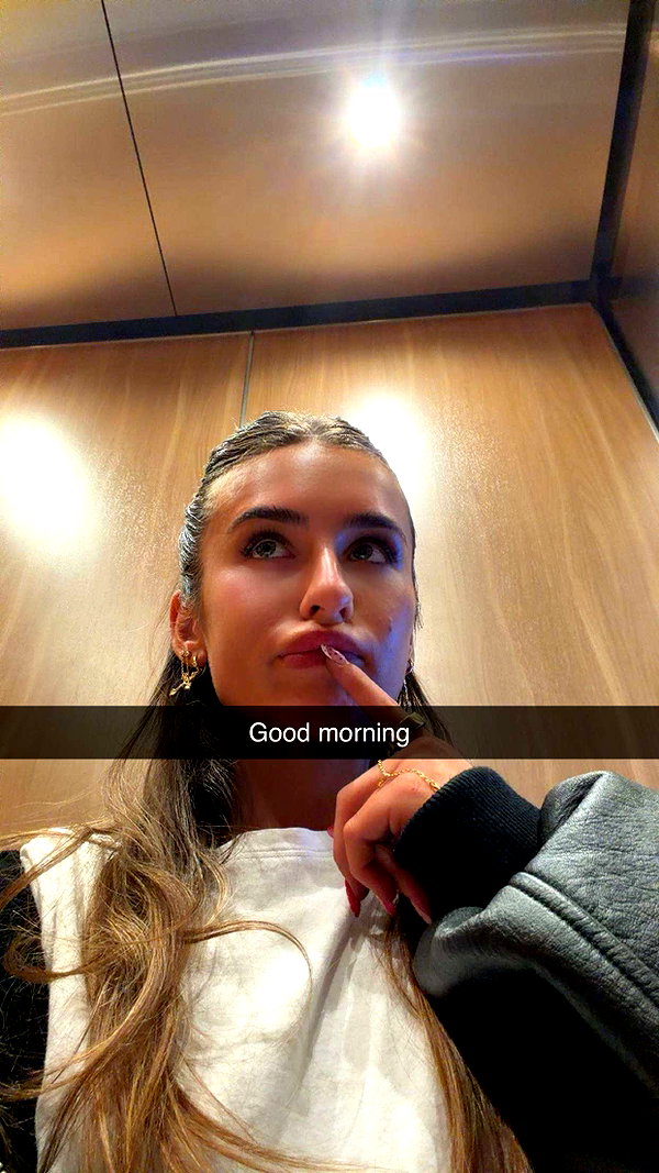 rileysaurage snapchat image archive image