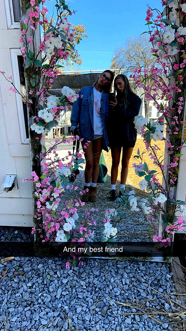 rileysaurage snapchat image archive image