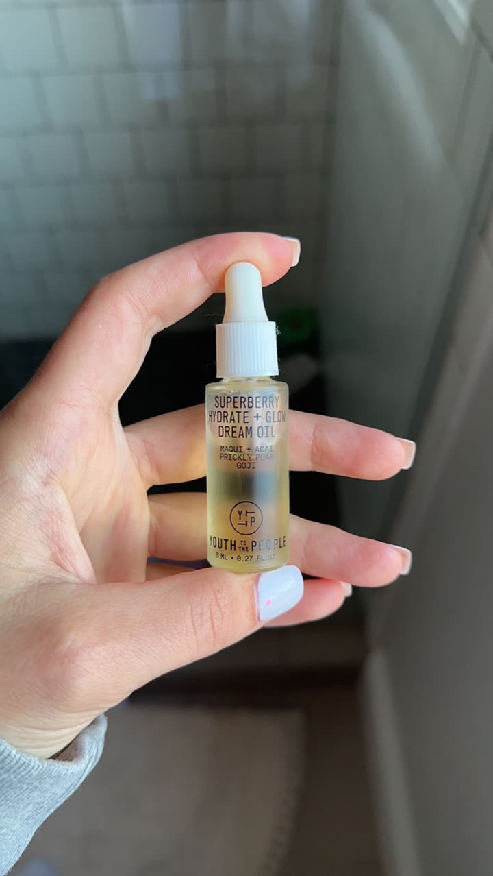 sadie.mckenna snapchat image archive image