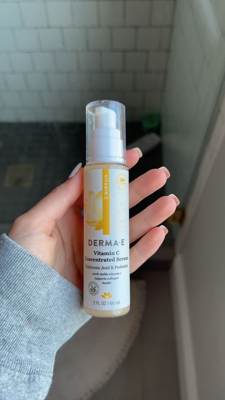 sadie.mckenna snapchat image archive image