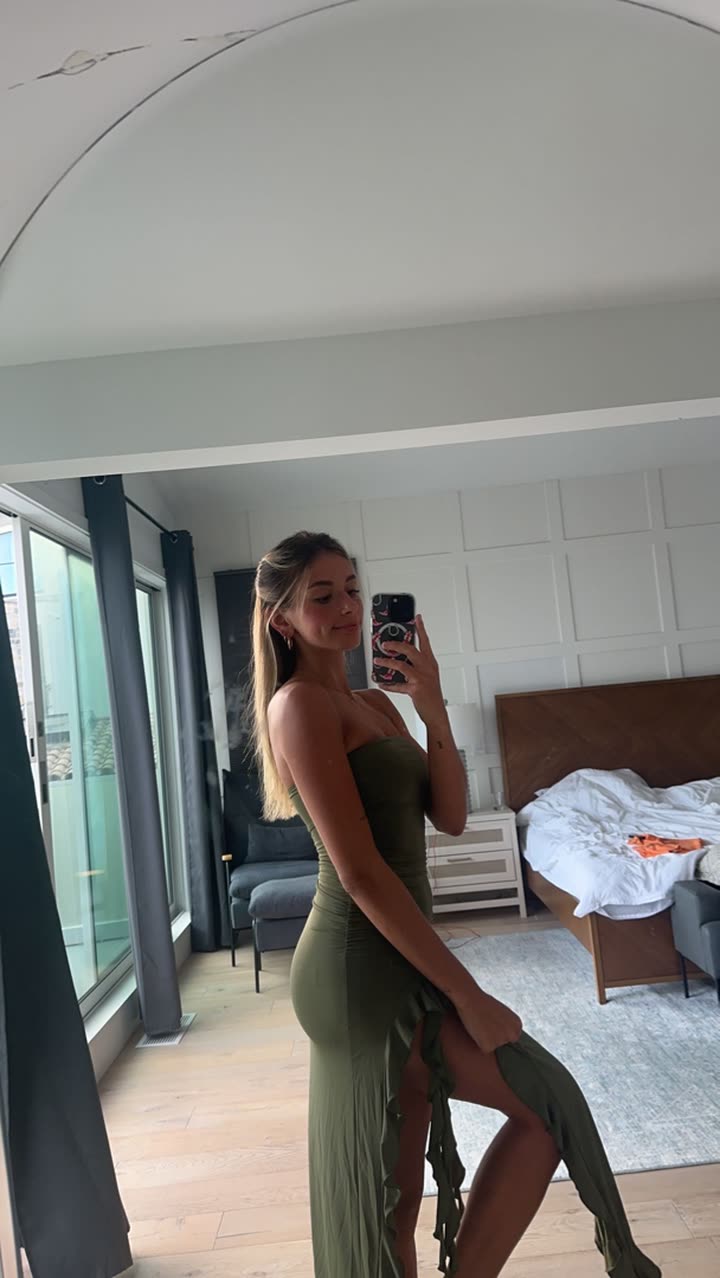 sadie.mckenna snapchat image archive image