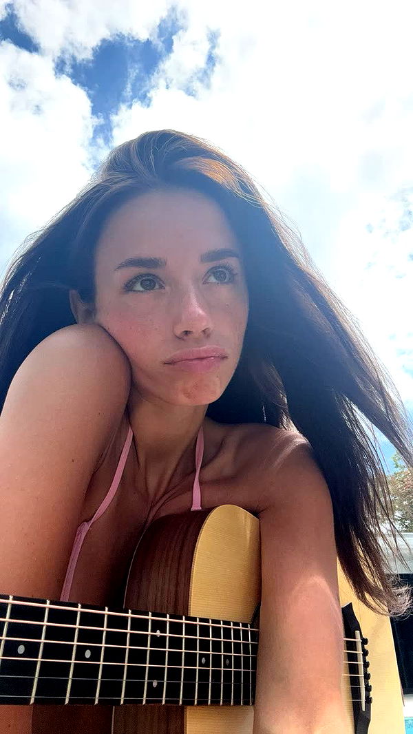 sadie.mckenna image ~ Altpins