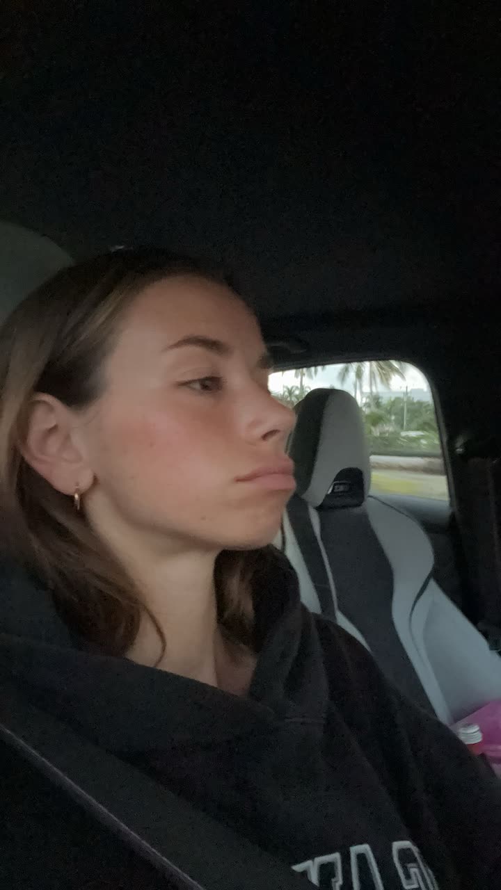 sadie.mckenna snapchat image archive image