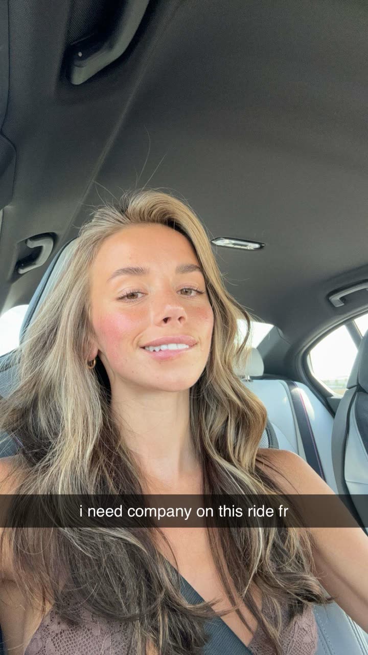 sadie.mckenna snapchat image archive image