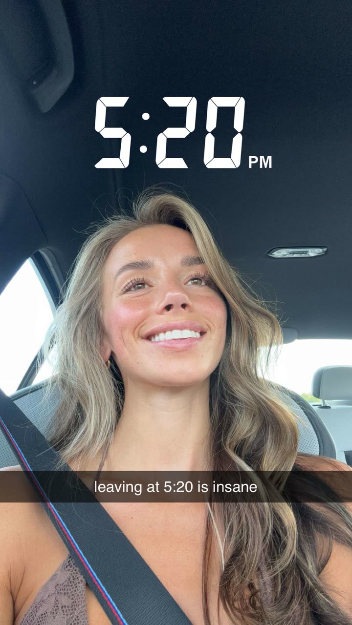 sadie.mckenna snapchat image archive image