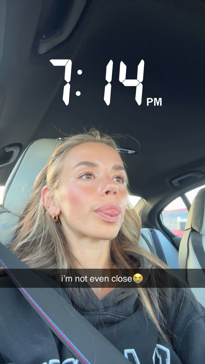 sadie.mckenna snapchat image archive image