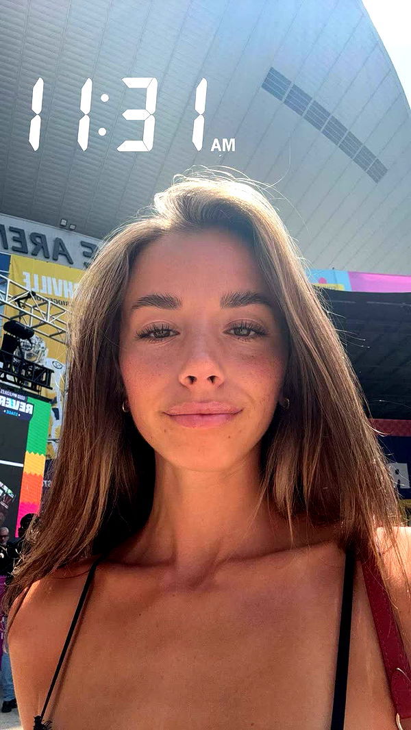 sadie.mckenna image ~ Altpins