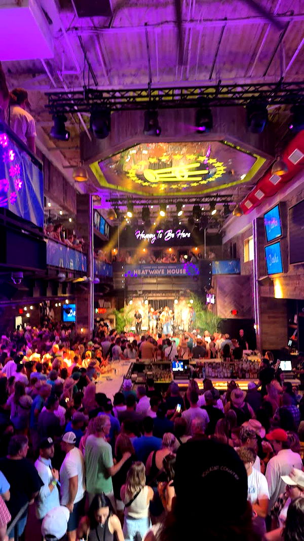 sadie.mckenna image ~ Altpins