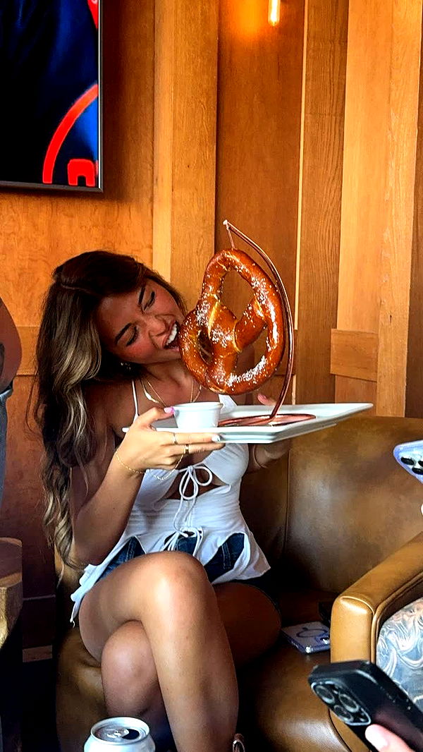 sadie.mckenna image ~ Altpins