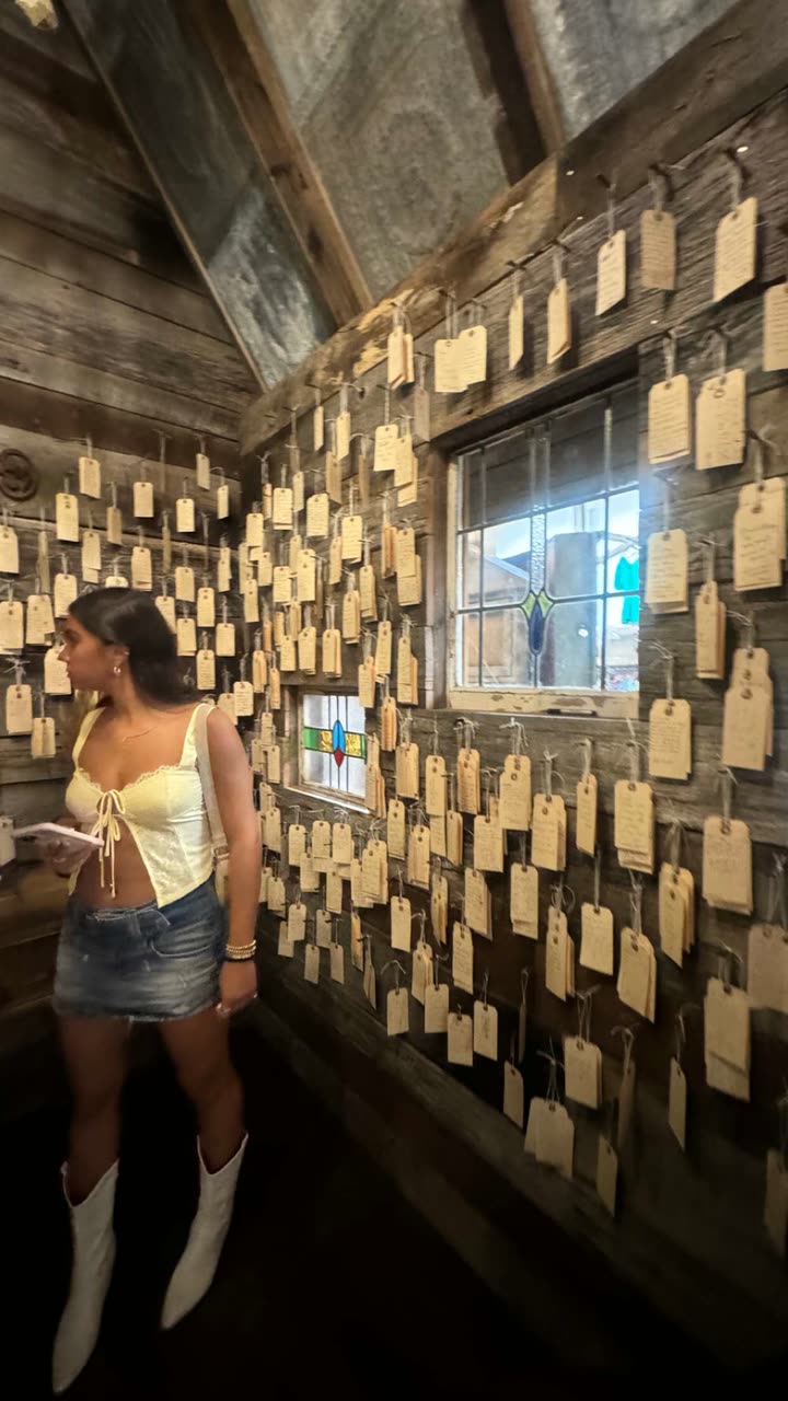 sadie.mckenna snapchat image archive image