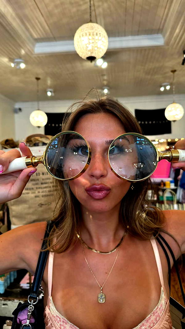 sadie.mckenna image ~ Altpins