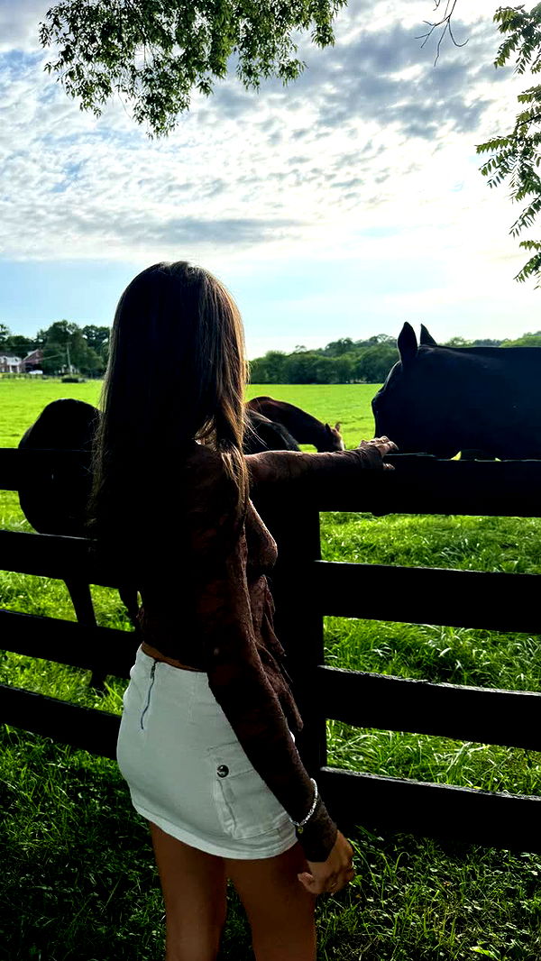 sadie.mckenna image ~ Altpins