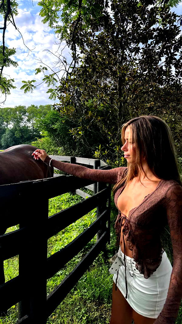 sadie.mckenna image ~ Altpins