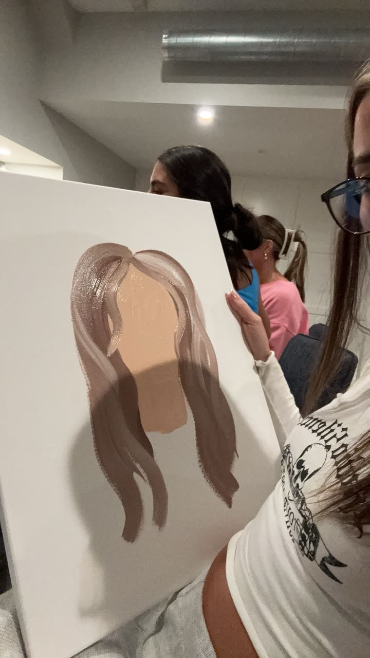 sadie.mckenna snapchat image archive image