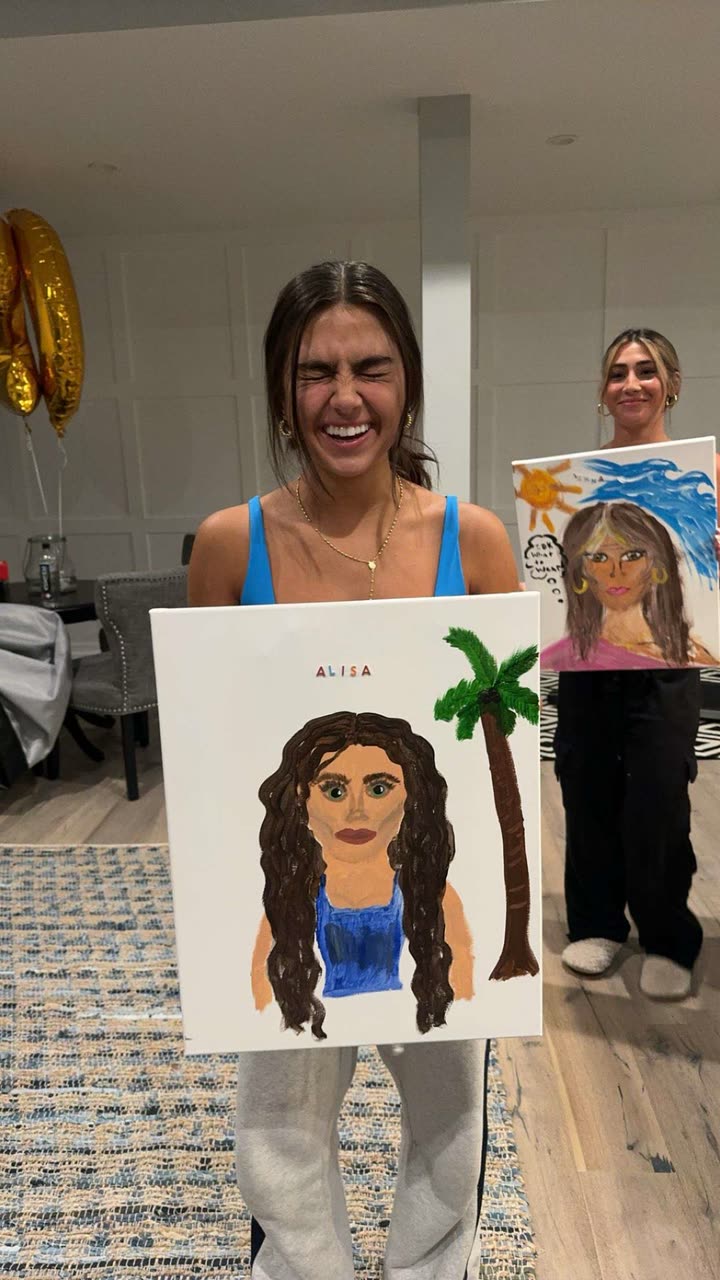 sadie.mckenna snapchat image archive image