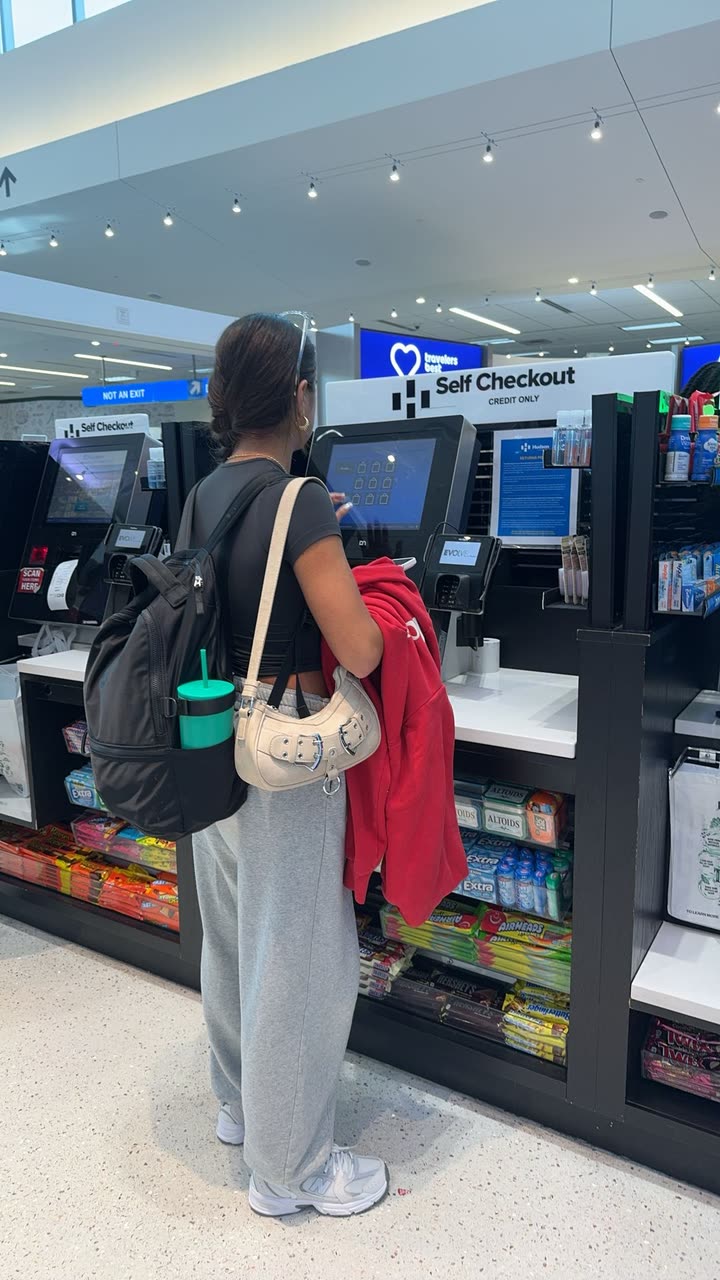 sadie.mckenna snapchat image archive image