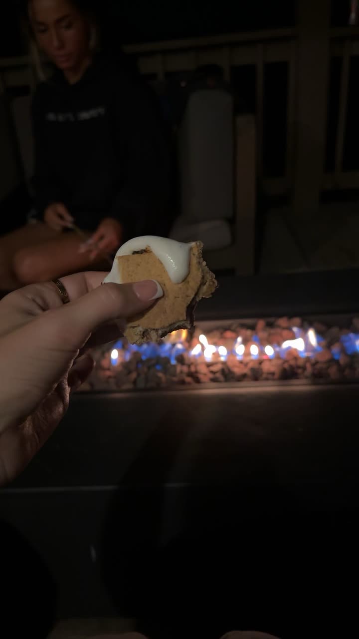 sadie.mckenna snapchat image archive image