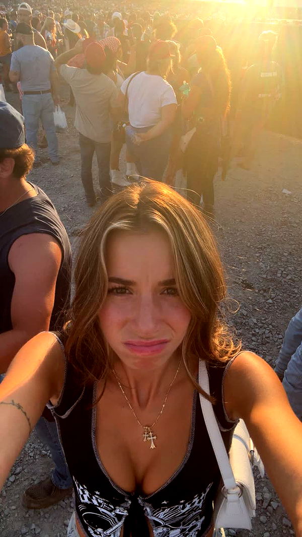 sadie.mckenna image ~ Altpins