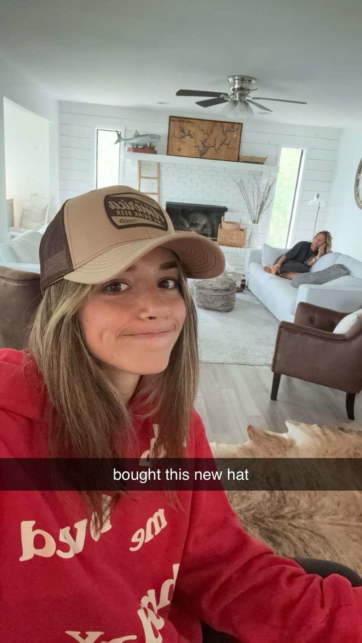 sadie.mckenna snapchat image archive image