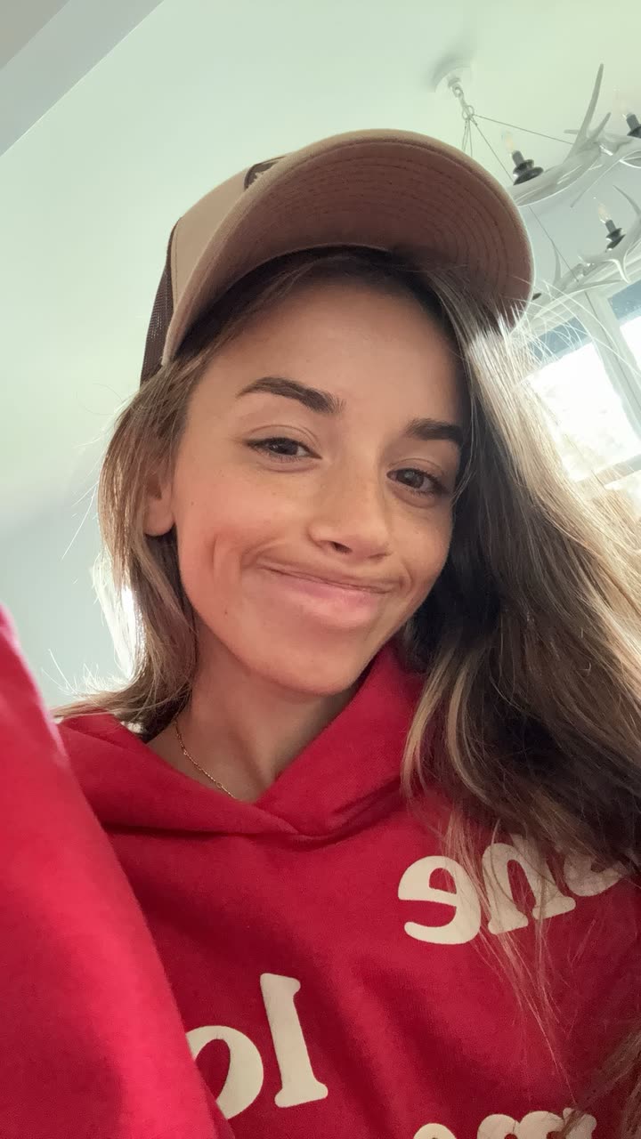 sadie.mckenna snapchat image archive image