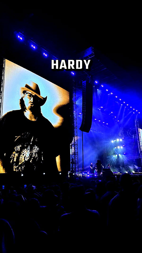 sadie.mckenna image ~ Altpins