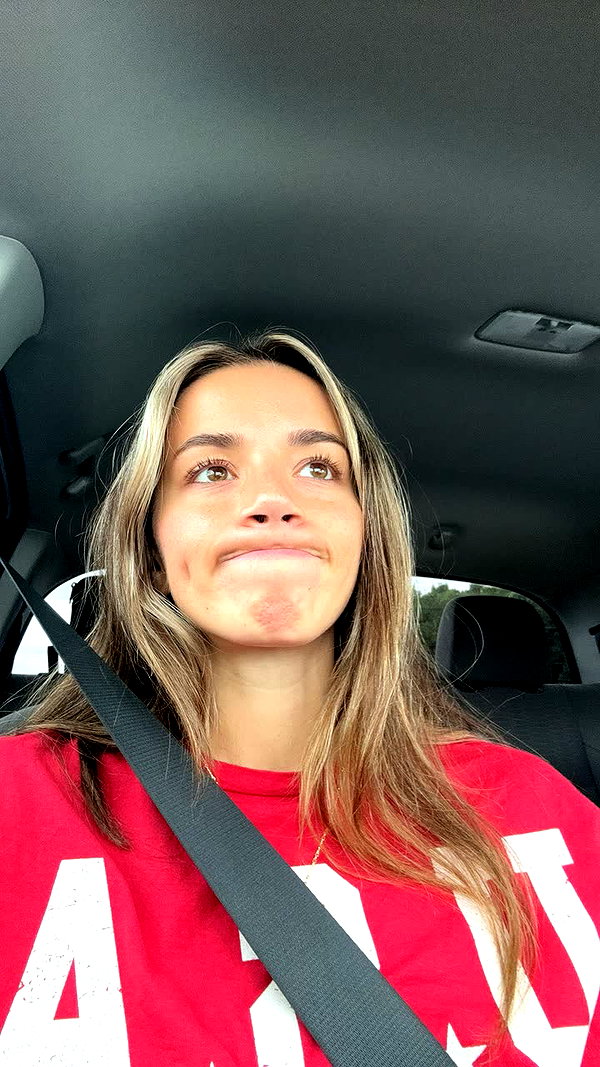 sadie.mckenna snapchat image archive image