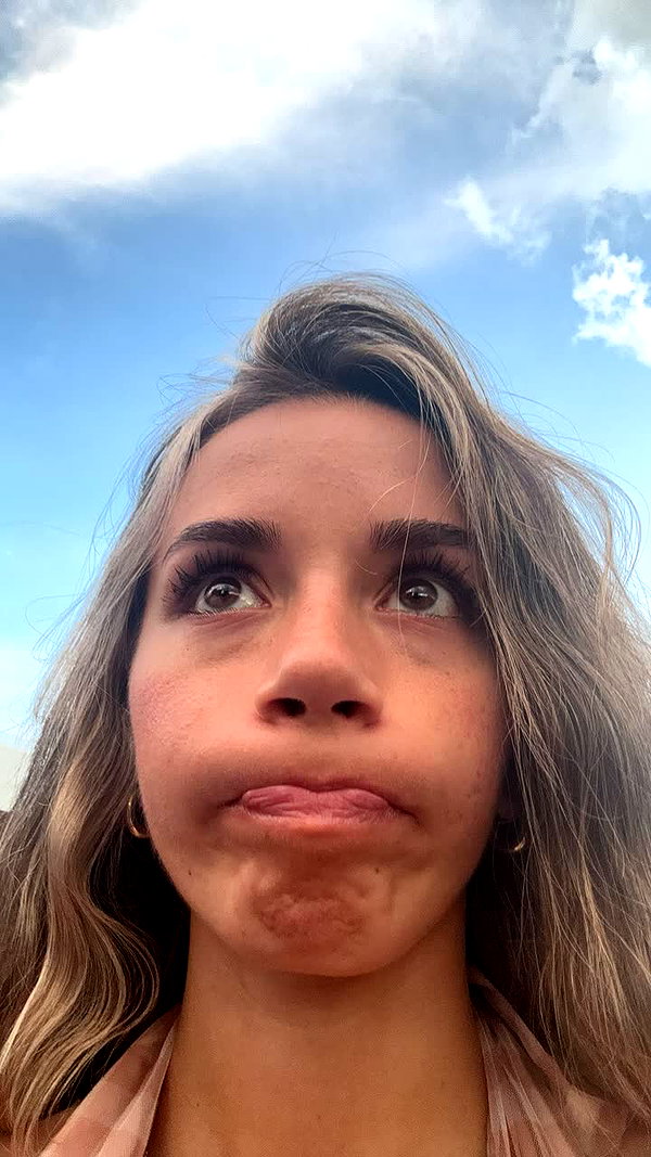 sadie.mckenna snapchat image archive image