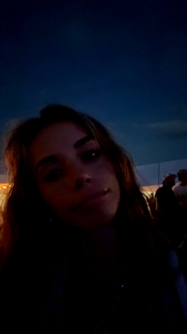 sadie.mckenna snapchat image archive image
