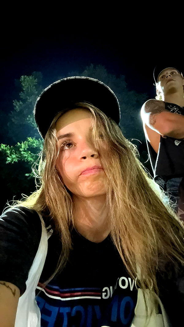 sadie.mckenna snapchat image archive image