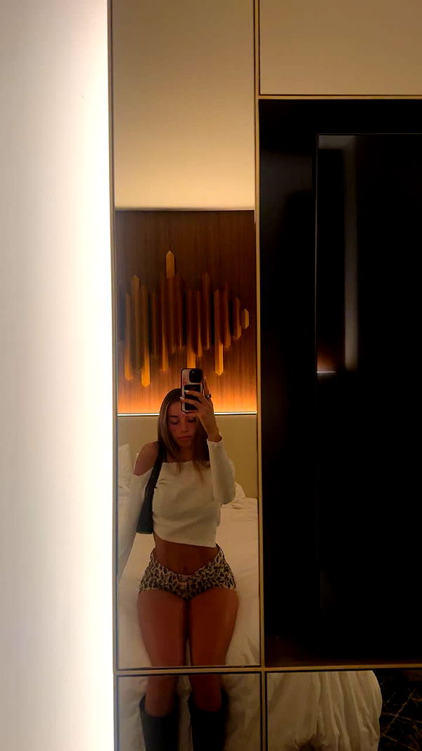 sadie.mckenna image ~ Altpins