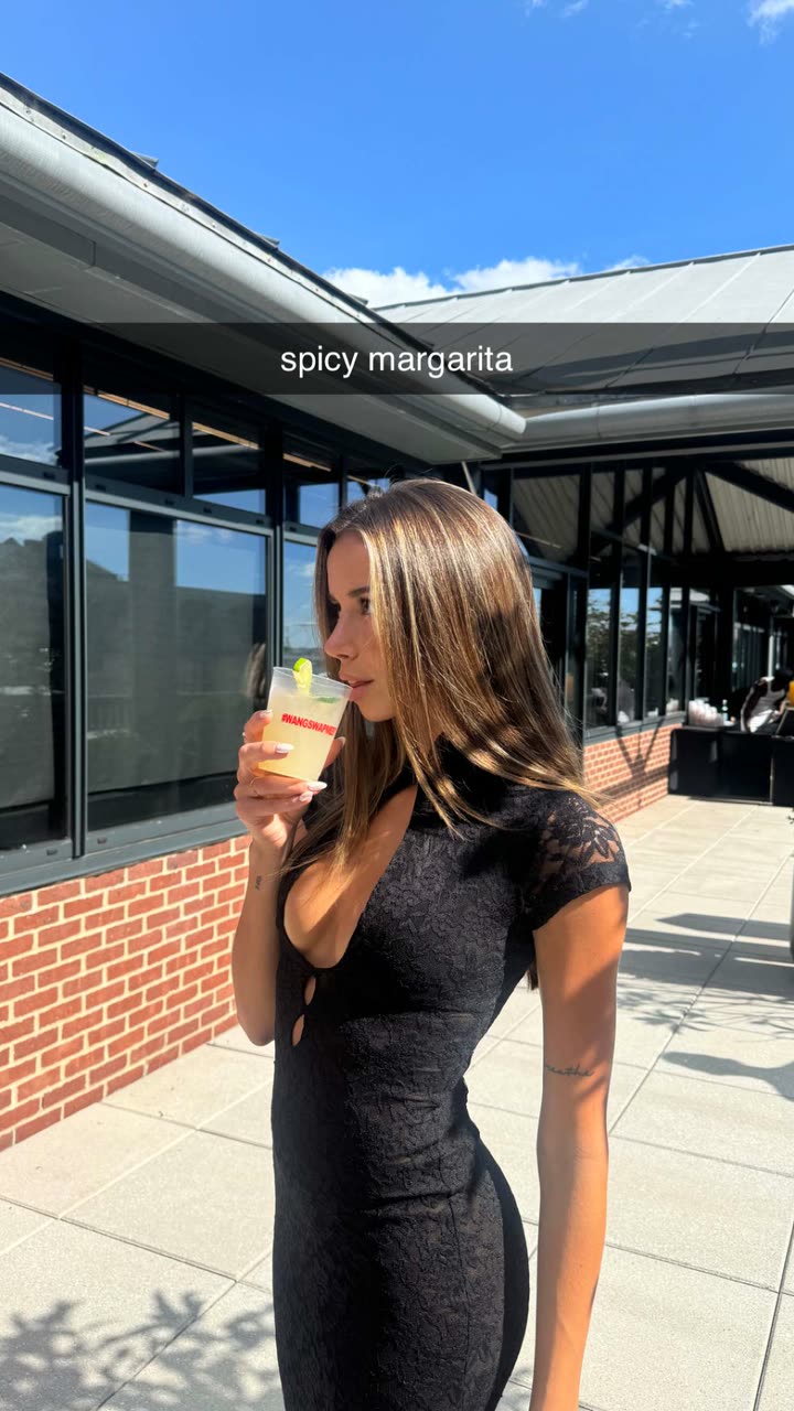 sadie.mckenna snapchat image archive image