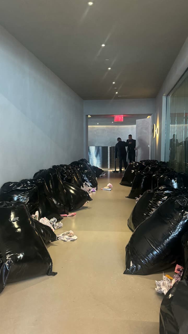 sadie.mckenna snapchat image archive image