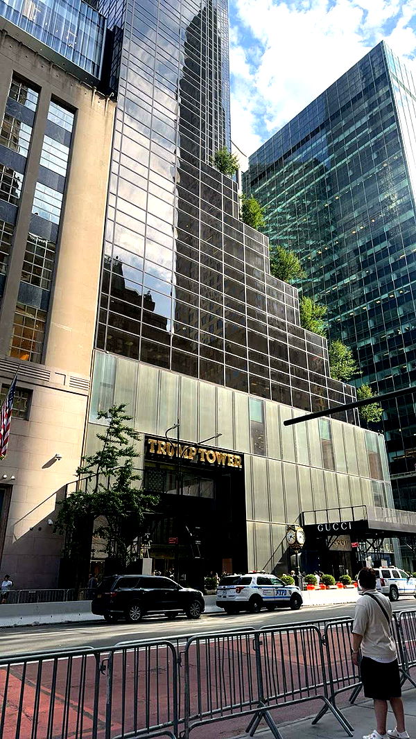 sadie.mckenna image ~ Altpins