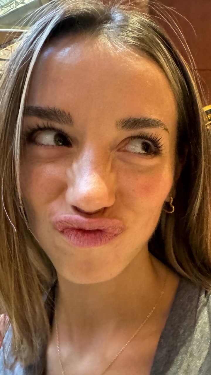 sadie.mckenna snapchat image archive image