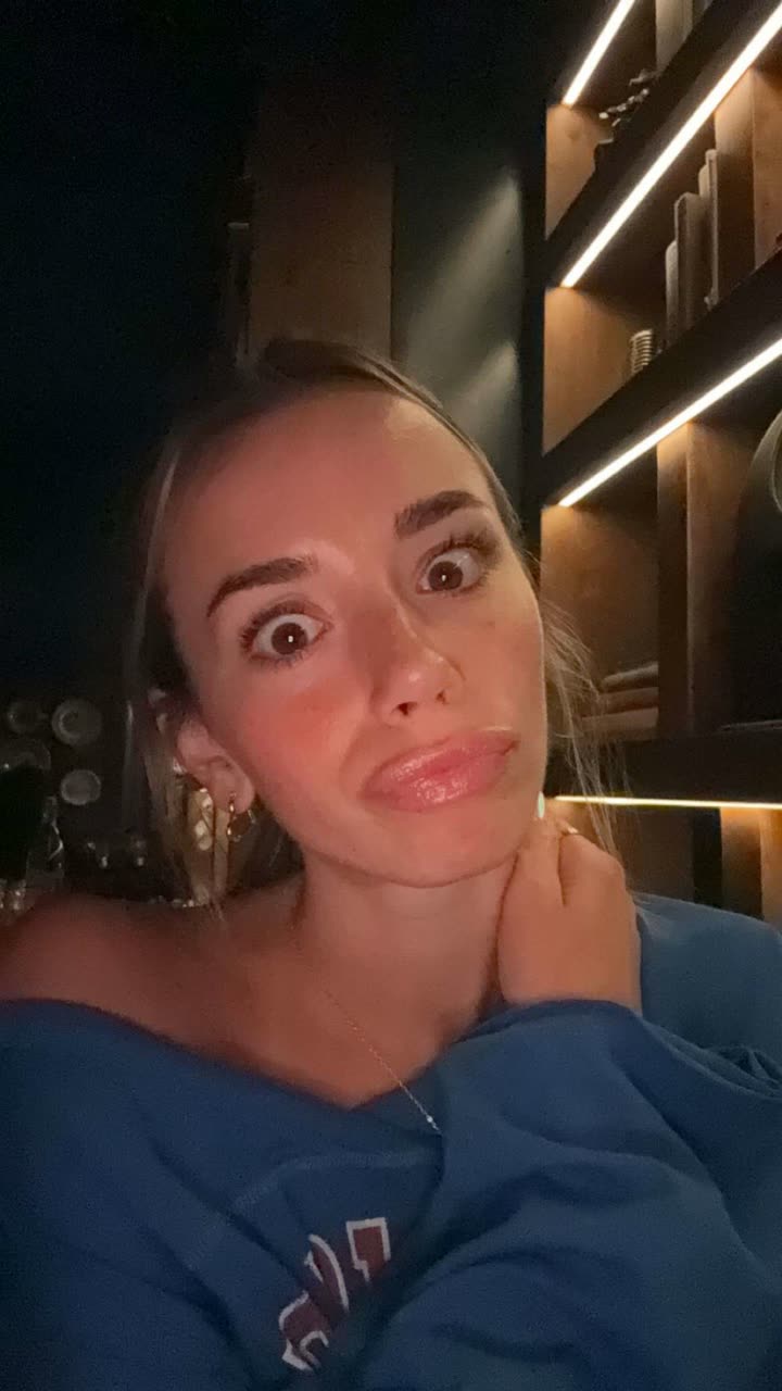 sadie.mckenna snapchat image archive image