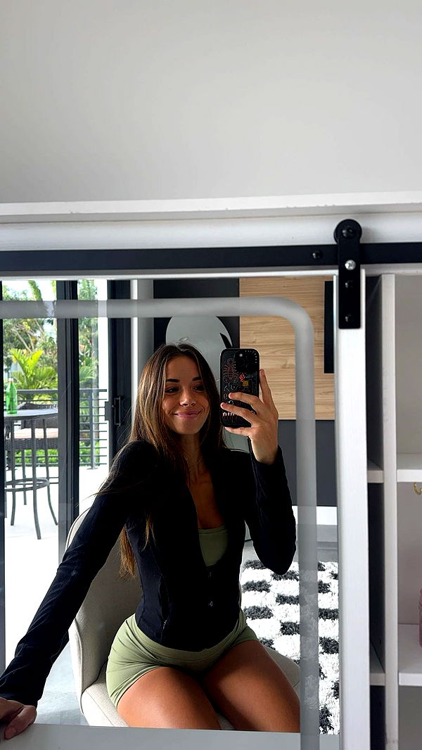 sadie.mckenna image ~ Altpins